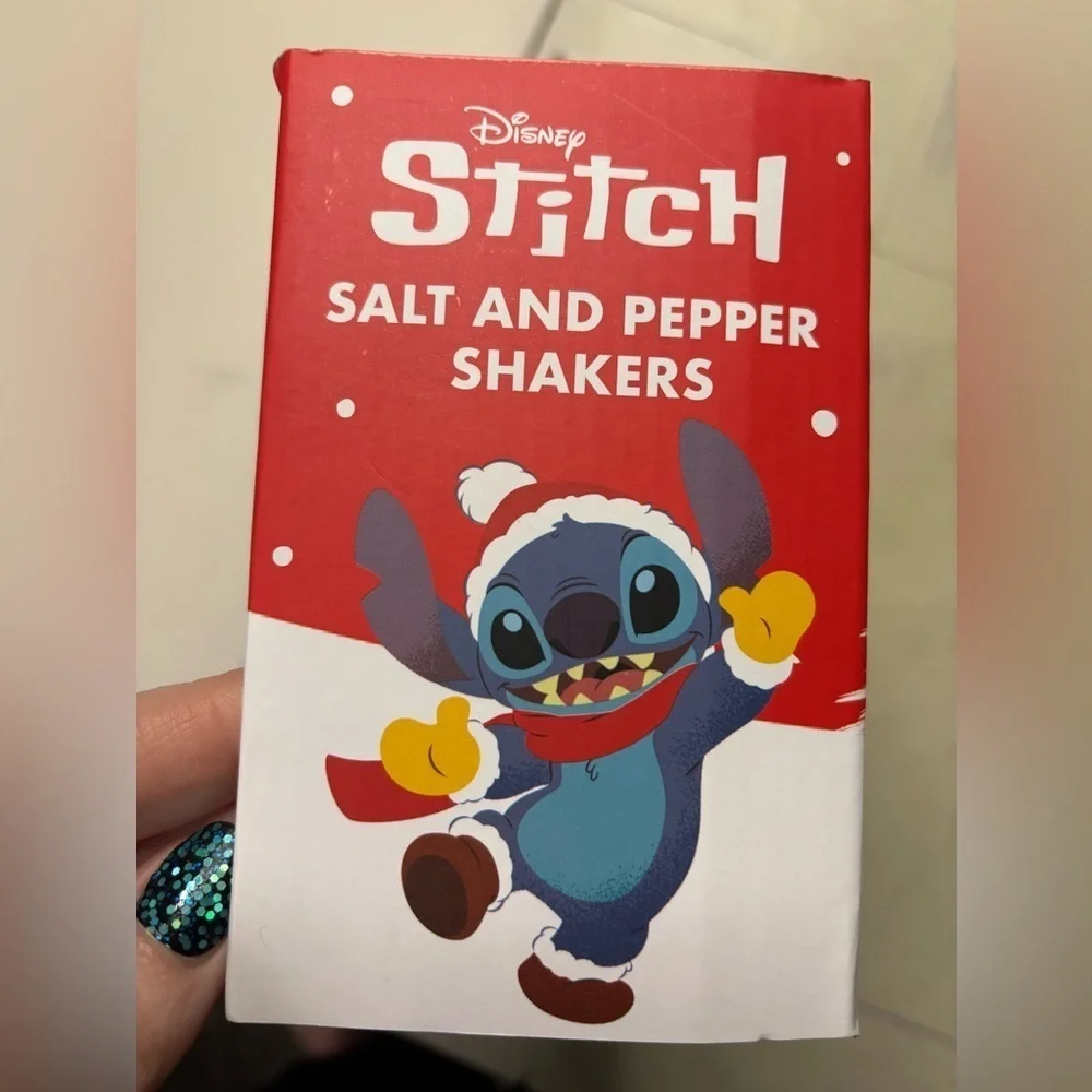 Disney Lilo And Stitch Stitch And Angel Christmas Salt And Pepper Shakers New